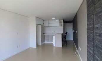 Imagem 4: BENTOALVES aluga kitineti, semi-mobiliada, c/ 01 vaga, próximo a UCS, no Petrópolis - Caxi