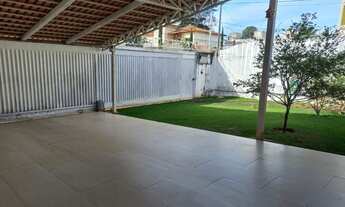 Imagem 2: Sobrado para venda com 324 metros quadrados com 4 quartos em Santa Genoveva - Goiânia - GO