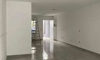 Imagem 2: Sobrado com 3 dormitórios à venda, 140 m² por R$ 699.000 - Floresta - Joinville/SC