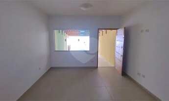 Imagem: Lindo Sobrado de 2 Dormitórios com 2 Suítes