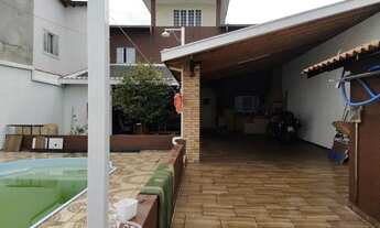 Imagem 2: Sobrado com 270 m2 com 4 quartos no Residencial Altos Do Bosque, São José dos Campos/SP