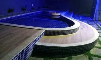 Imagem 2: Casa de condomínio para aluguel tem 380 metros quadrados com 4 quartos