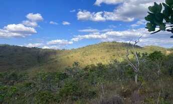 Imagem 6: Fazenda 120 ha, córrego grande, três nascentes, duas lagoas, casa antiga, Jaboticatubas
