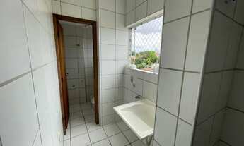 Imagem 7: O apartamento está localizado no bairro Nova Descoberta com 80m² com 3/4 sendo 1 suíte e 3