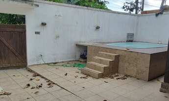 Imagem 6: Casa a venda com piscina dentro de Condominio fechado