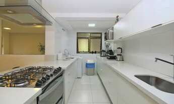 Imagem 4: Apartamento para venda tem 100 m² com 3 quartos e 2 vagas de garagemem Tristeza - Porto Al