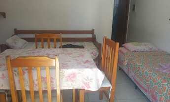 Imagem 2: Alugo apt de um quarto e logo de uma pessa