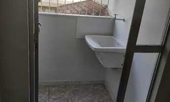 Imagem 6: Alugo excelente Apto de 1 quarto, sala, cozinha, banheiro, pequena área e garagem. 2º anda