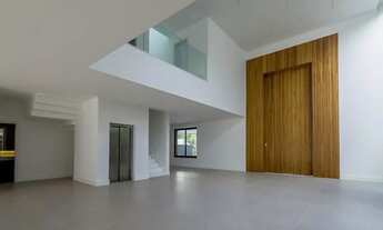 Imagem 4: Casa de condomínio sobrado para venda com 943 metros quadrados com 5 quartos