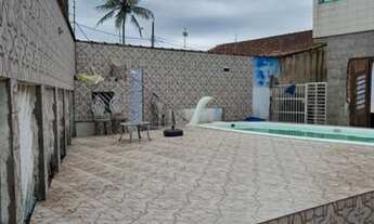 Imagem 9: Sobrado para venda tem 285 metros quadrados com 4 quartos em Itaóca - Mongaguá - SP