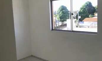 Imagem 4: Apartamento tem 67 metros quadrados com 2 quartos, 1 suíte, armários