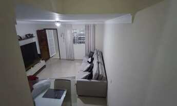 Imagem 2: Casa à venda na Rua Savério Quadrio, Parque Ipê, São Paulo - SP