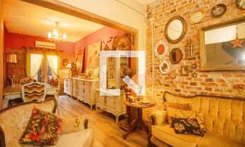 Imagem 2: Casa à Venda - Moinhos de Vento, 5 Quartos, 234 m2