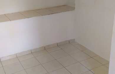 Imagem 3: 2 consultórios com bancada 1banheiro, recepção e cozinha