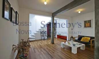 Imagem 4: Casa Loft, com pé-direito alto na Vila Madalena