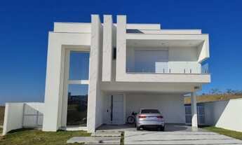 Imagem: Sobrado à venda no condomínio Alphaville