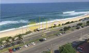 Imagem 2: Apartamento para venda com 220 metros quadrados com 5 quartos de frente para o mar