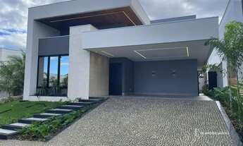 Imagem: Casa com 4 Suítes à venda, 215 m² por