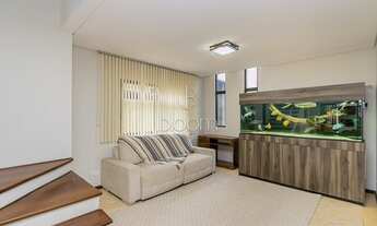 Imagem 4: RESIDÊNCIA com 3 dormitórios à venda com 190m² por R$ 990.000,00 no bairro Uberaba - CURIT