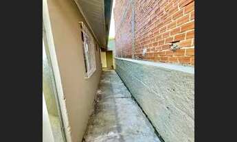 Imagem 7: Casa do meio Casa em condomínio com 2 dormitórios