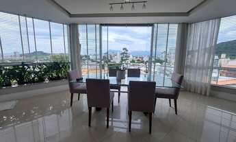 Imagem 5: A maior casa da Pedra Branca, com piscina e vista incríveis