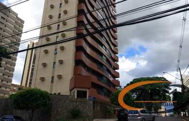 Imagem 3: Apartamento com 4 quartos no Edifício Solar do Pioneiro - Bairro Centro em Londrina