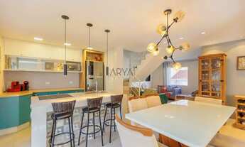 Imagem: Sobrado em condomínio à venda no Cachoeira