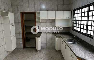 Imagem 2: Casa disponivel para locação no bairro Santa Mônica