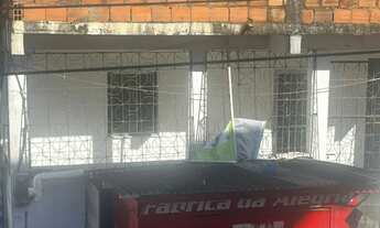 Imagem 2: Vende uma casa em Alto de Coutos,com um ponto comercial R$ 155.000,00