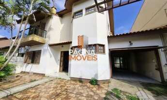 Imagem 2: Página 1 Imóveis anuncia excelente casa sobrado com 04 dormitórios, sendo 01 suíte, no bai