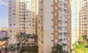 Imagem 5: Imóvel para venda possui 68 metros quadrados com 2 quartos em Vila Ipiranga - Porto Alegre