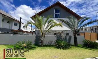 Imagem: Casa em fase final de construção - Morro