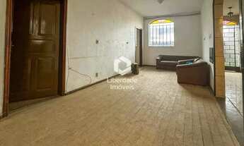 Imagem: Casa para aluguel, 7 quartos no Carlos Prates