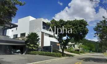 Imagem 2: Casa de luxo em condomínio Alphaville: 4 quartos, 4 suítes, 3 salas, 6 banheiros, 6 vagas