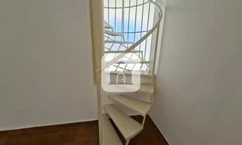 Imagem 13: Casa estilo Sobrado para locação no bairro Martins