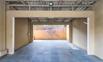 Imagem 6: Sobrado para uso comercial ou residencial, com 4 quartos , 4 banheiros e 6 vagas a venda n