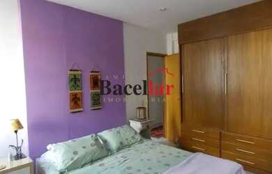 Imagem 8: Todo reformado Apartamento com 3 dormitórios