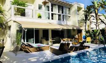 Imagem 2: Casa no condomínio Blue Bay para venda com 4 quartos, sendo 4 suítes , 240m²