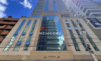 Imagem 2: Apartamento em Rua 234 - Meia Praia - Itapema/SC