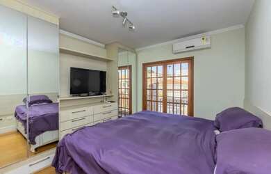 Imagem 4: Casa para venda em Parque São Domingos com 3 quartos, sendo 3 suítes , 216m²