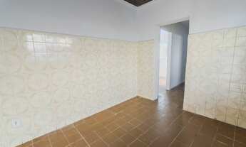 Imagem 4: Casa bem localizada próximo centro Botucatu, aceita financiamento