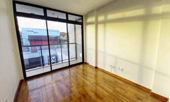 Imagem 4: Casa para venda possui 238 metros quadrados com 3 quartos em Aeroporto - Juiz de Fora - MG