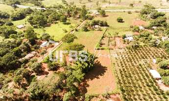 Imagem 2: 0 - Chácara 2 quartos, sendo 1 suíte