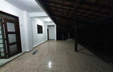 Imagem 5: Casa para aluguel tem 280 metros quadrados com 3 quartos em Icaraí - Caucaia - CE