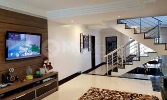 Imagem 2: Casa de condomínio para venda com 300 metros quadrados com 4 quartos