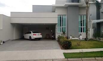 Imagem: Linda casa em condomínio