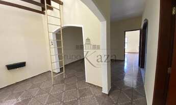 Imagem 3: Jacarei - Casa Padrão - Jardim do Vale