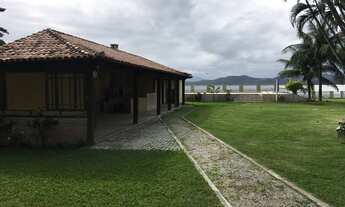 Imagem: Casa para venda tem 300 metros quadrados