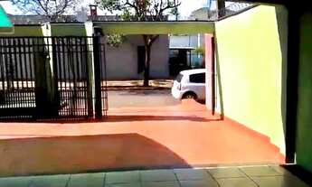 Imagem 1: Casa 160m² com 3 quartos, sendo 1 suite, com sala de estar, sala de jantar