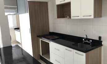 Imagem 6: Apartamento para venda possui 60 metros quadrados com 1 suíte e closet